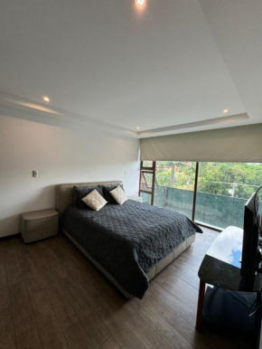 Apartamento lujoso en zona 10, Urbana